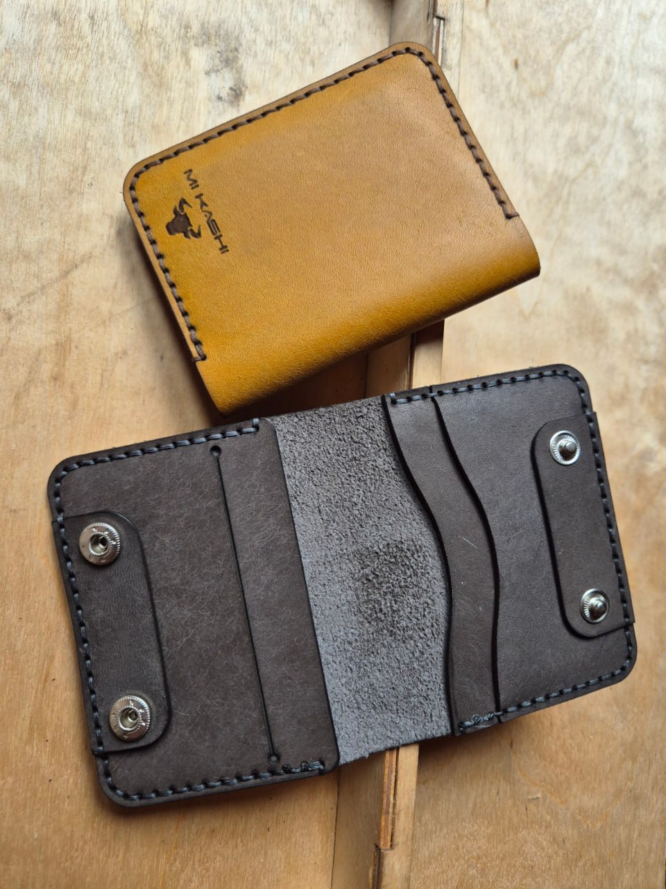 Card Holder — изображение 2